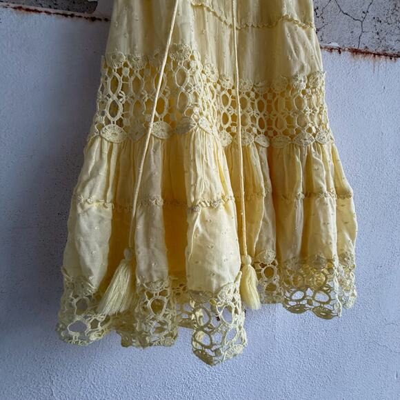 Free People Lemon Yellow Eyelet Mini Dress Romantic Boho Lace Puff Sleeve Size 0 - Picture 3 of 9